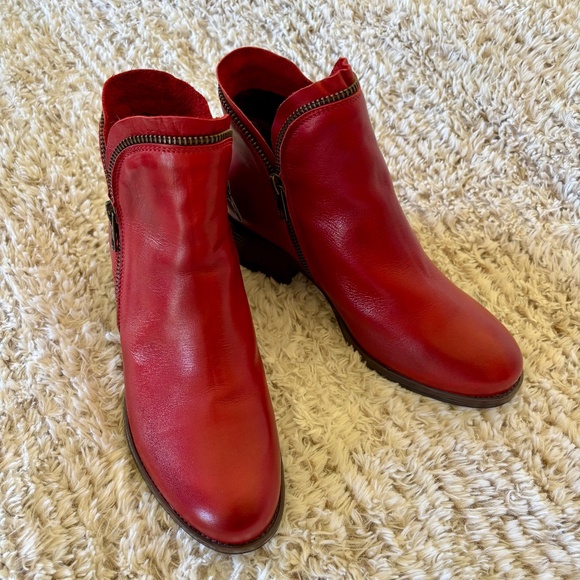 Miz Mooz Jet Zip Up Ankle Boots Size 38 Red Leather - Picture 2 of 11